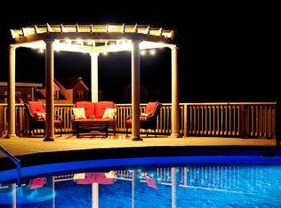 308 Trappers Rd, Hubert, NC 28539