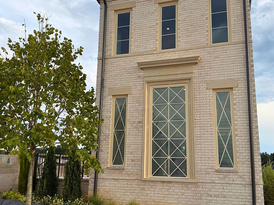 1st image of 340 6th St