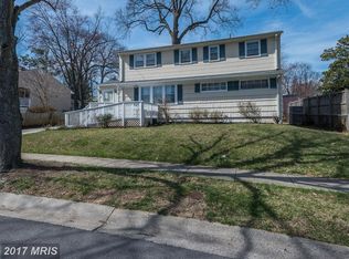 1132 Parrish Dr, Rockville, MD 20851