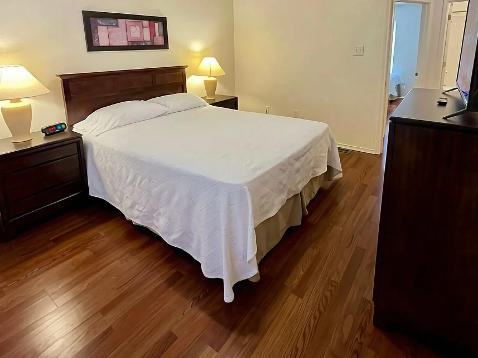 3 bed, 1100 sqft, $1,950 — Photo 4