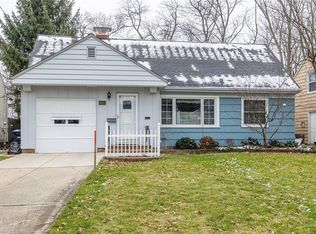 1687 Lyndhurst Rd, Lyndhurst, OH 44124