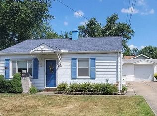 37 Broadmore Ave, Bedford, OH 44146