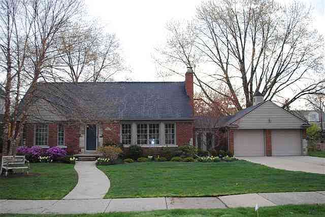 1st image of 1168 Kensington Ave