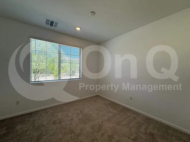 6704 E Caminito La Piscina — Photo 28