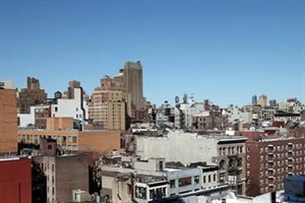 Rented by Douglas Elliman | media 6