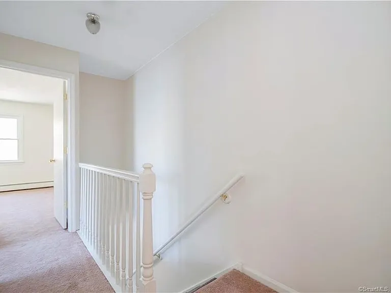 24 Chalmers St #24 — Photo 11