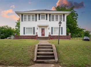 317 W 11th Ave, Bristow, OK 74010