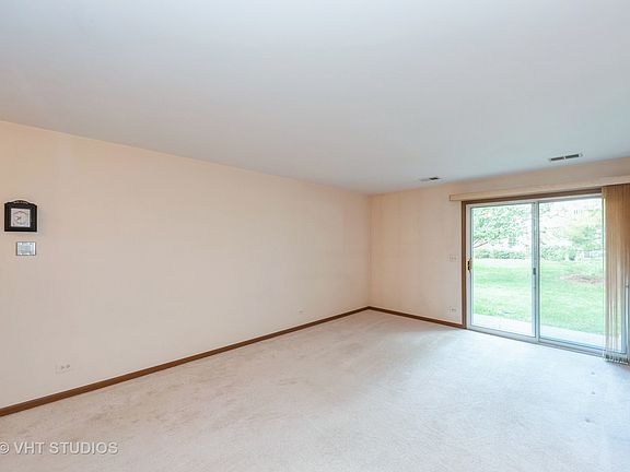 3rd image of 2434 Charleston Dr Unit 1707-3