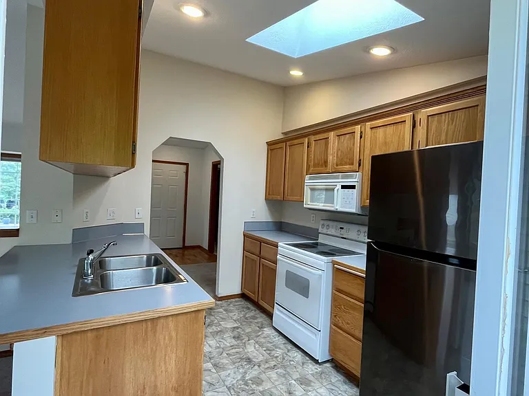 16757 SW Shelby Ct — Photo 6