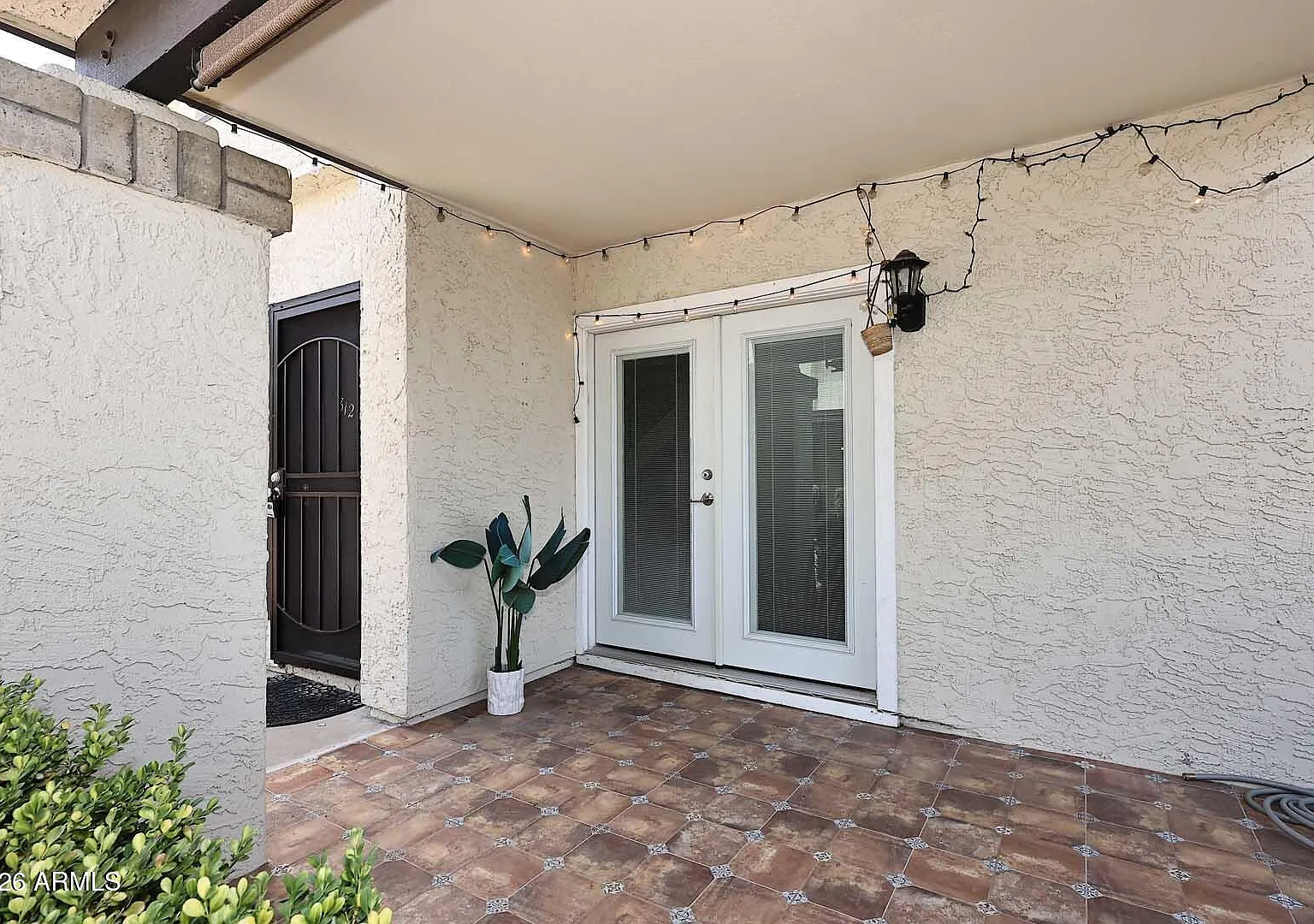 2 bed, 1.5 bath, 920 sqft, $1,900 — Photo 3