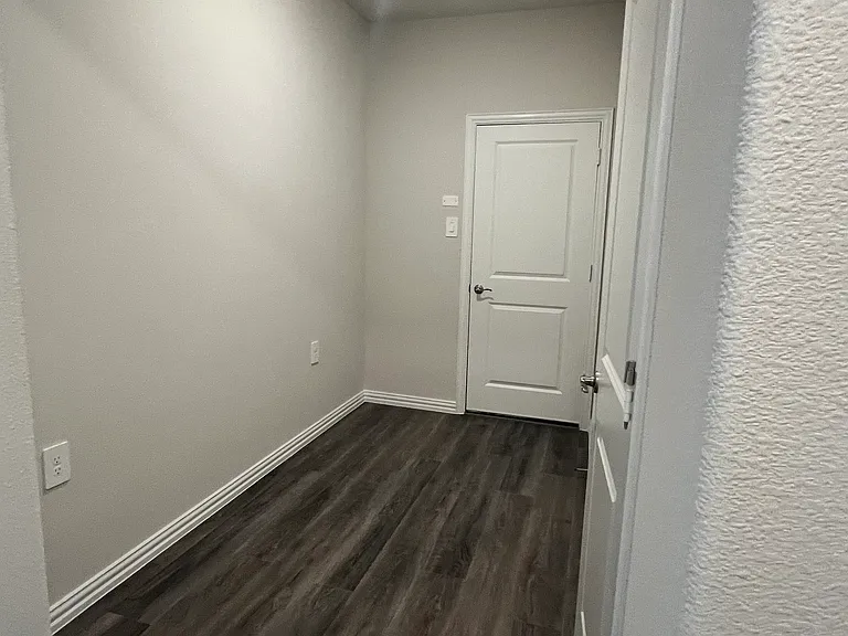 4005 Turpin Dr — Photo 21