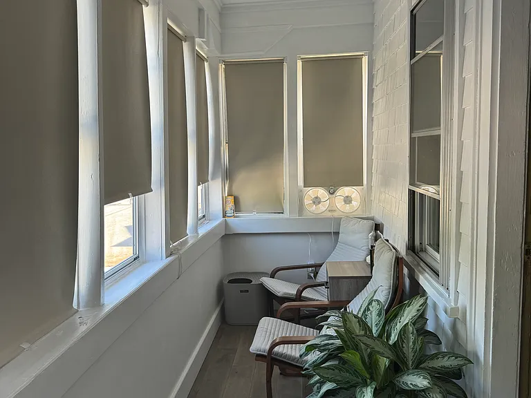 204 Oriole Ave #1 — Photo 16
