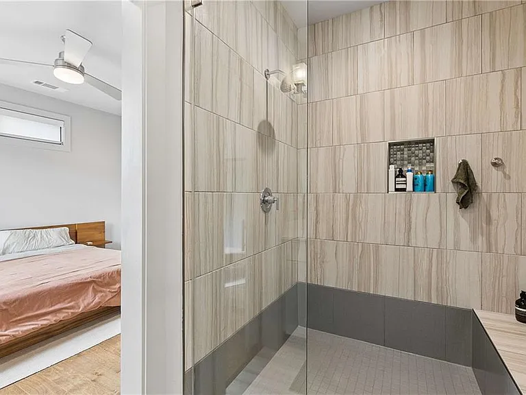102 City View Ct NE — Photo 18