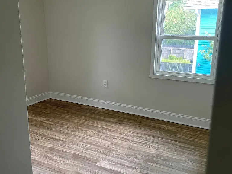 3234 Central Ave — Photo 12