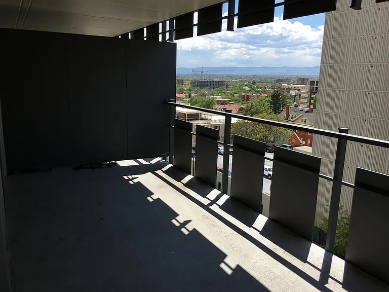 West facing balcony with partial mountain views!