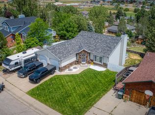 701 Fairway Dr, Gillette, WY 82718
