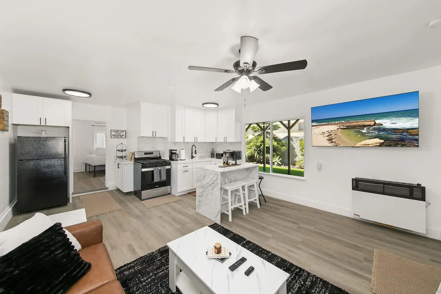1 bed, 1.0 bath, 753 sqft, $6,279 — Photo 1