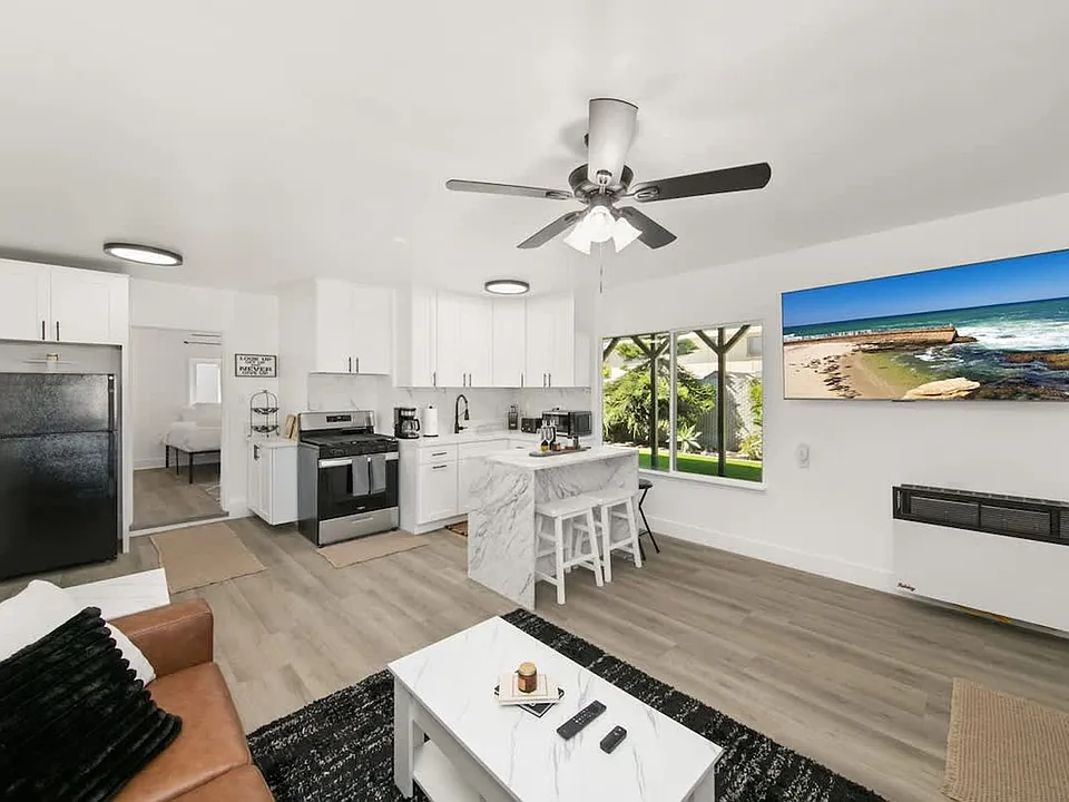 129 Maple Ave #ID1553428P
