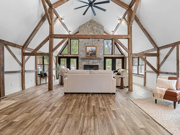 N5889 Soda Road, Princeton, WI 54968