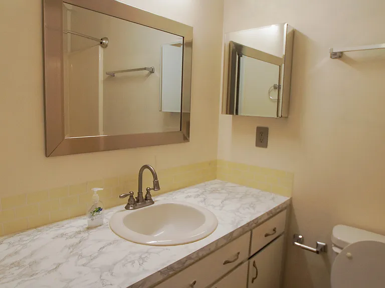102 Weatherstone Dr #1-A — Photo 9