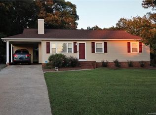 6 Cobblestone Ln NW, Concord, NC 28027