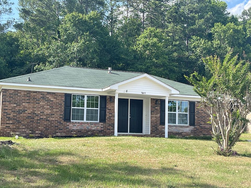 1st image of 3043 Silverwood Dr
