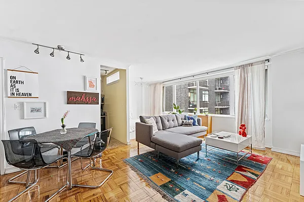 Sold by Compass | media 2