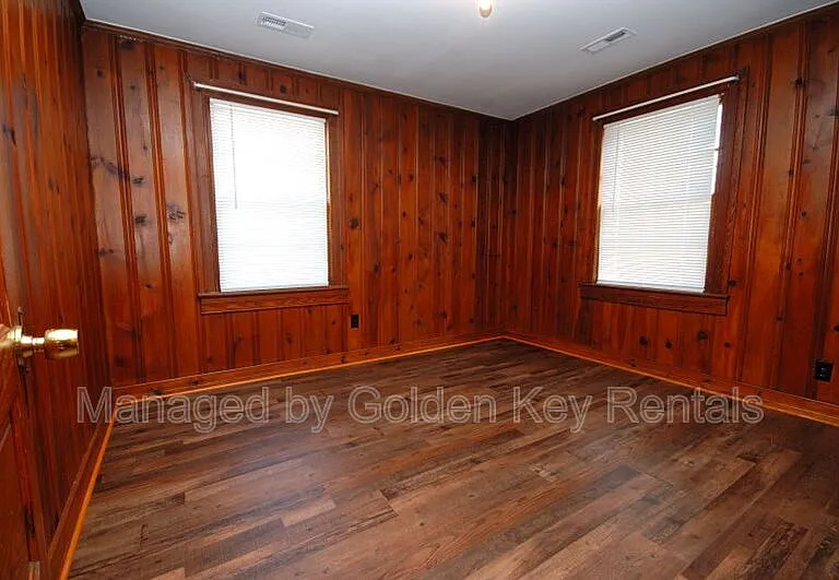206 S Spence Ave — Photo 6