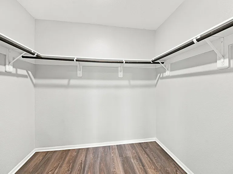 19114 Sangro Dr — Photo 17