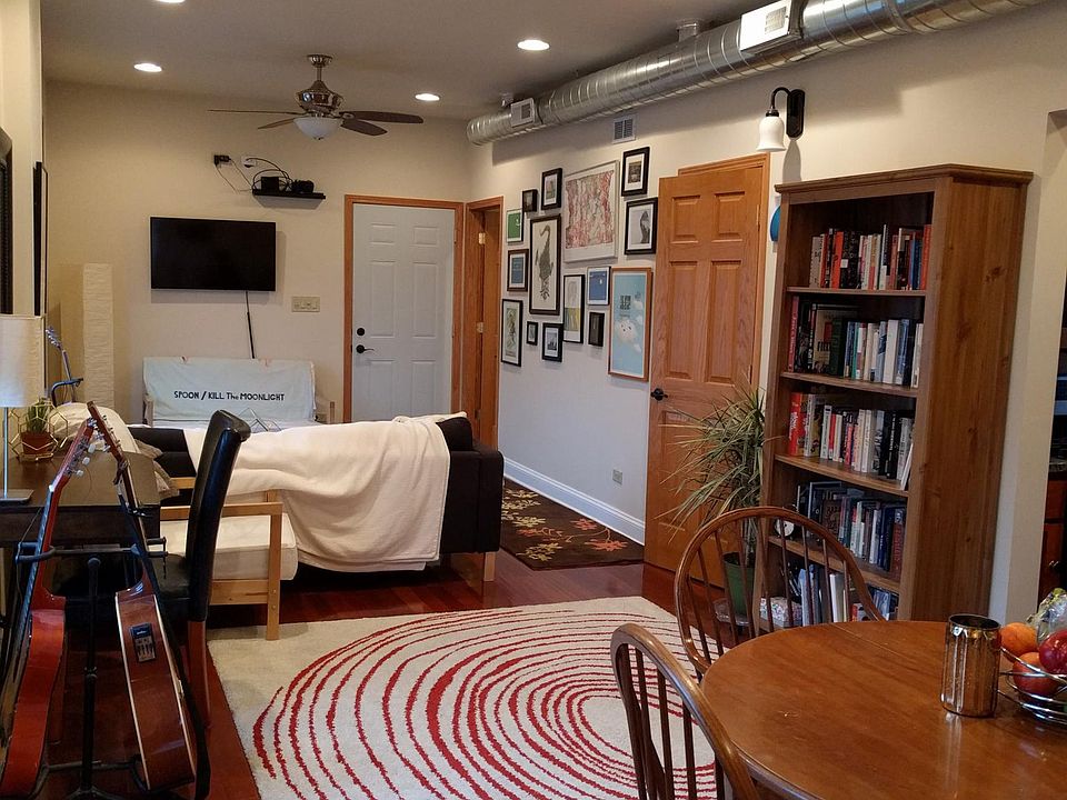 View of Living and Dinning Room from rear Bedroom