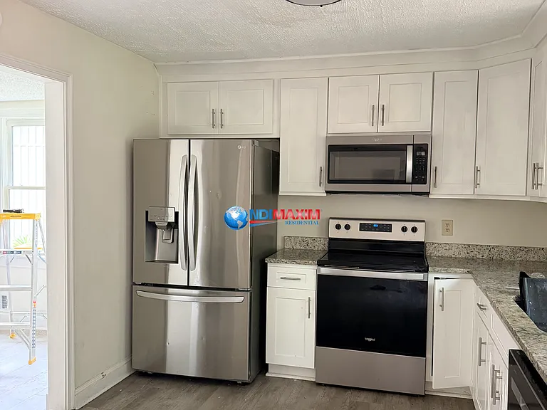 4520 Riverwood Cir — Photo 7