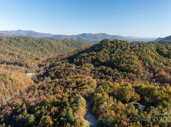 9 Wapama Falls Dr #17, Black Mountain, NC 28711