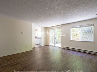 7640 SW 34th Ave #6, Portland, OR 97219