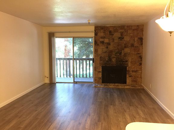 Spacious living room