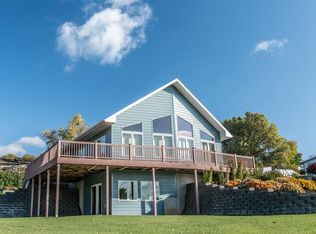 808 E 4th St, Neligh, NE 68756