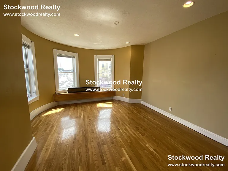 38 Mount Vernon St #2 — Photo 33
