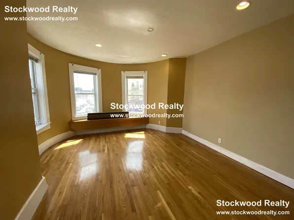 38 Mount Vernon St APT 2, Boston, MA 02125