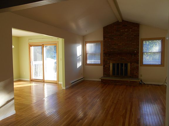 Lving Room and Dinning Room
