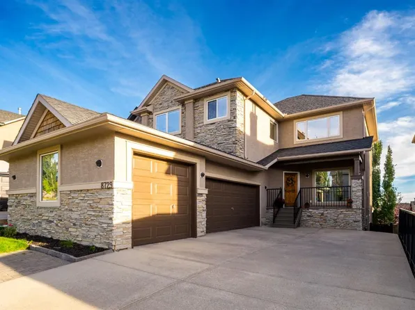 8729 N 14th Ave SW, Calgary, AB T3H 5Y9