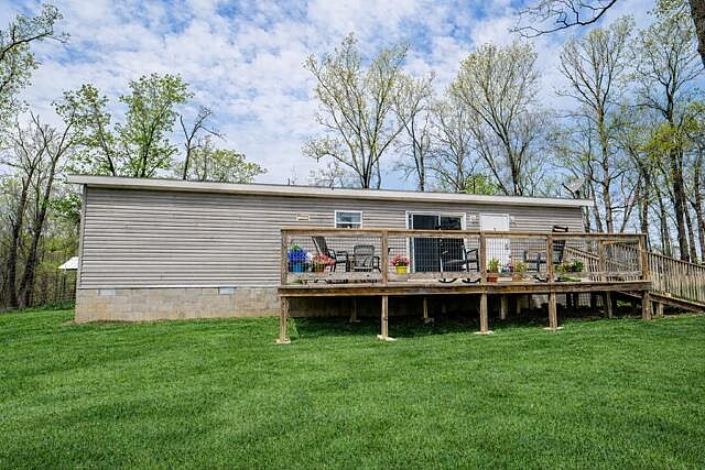 1st image of 21722 Sibley Road