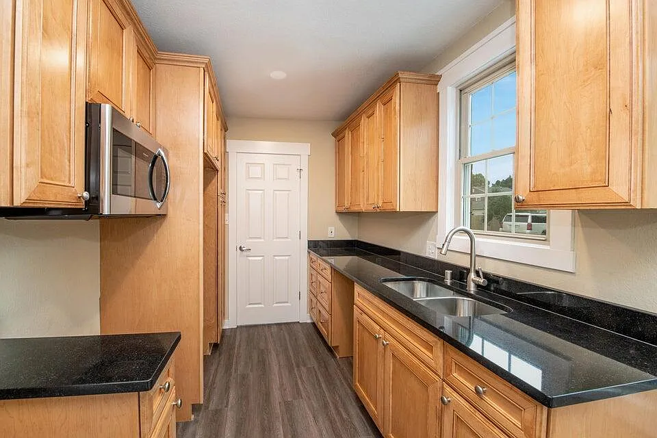 Beautifully Updated Kitchen