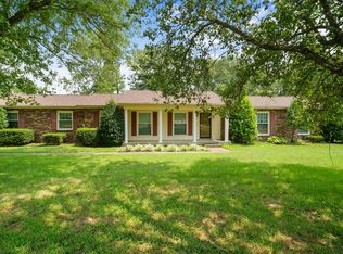 411 Poplar Pl, Mount Juliet, TN 37122