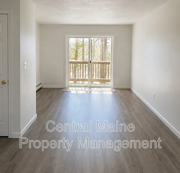 39 Northern Avenue Hts #2 — Photo 3