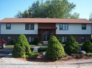 25 Greene Ave APT 4, Cranston, RI 02920