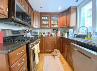 97 Hancock St APT 3, Cambridge, MA 02139