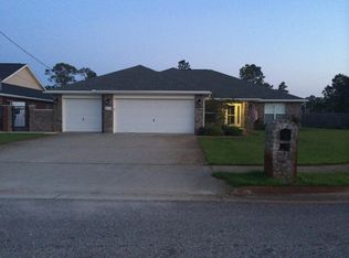 2112 Sardinia Ct, Navarre, FL 32566