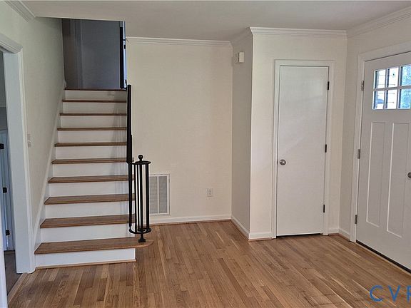 4th image of 7818 River Rd