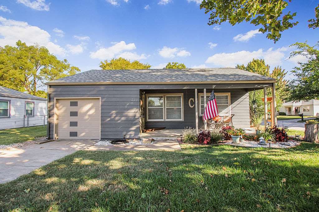 226 E Collier Ave, Mulvane, KS 67110 Zillow