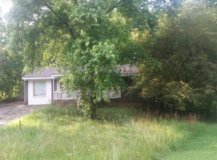 422 Welch Ave, Talladega, AL 35160