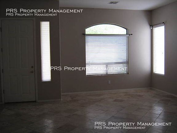 2nd image of 5340 W Chicago St